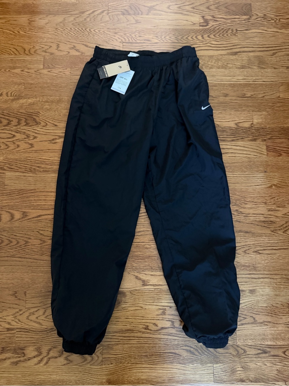Women's Nike Classic Woven Mid-Rise Jogger Pants